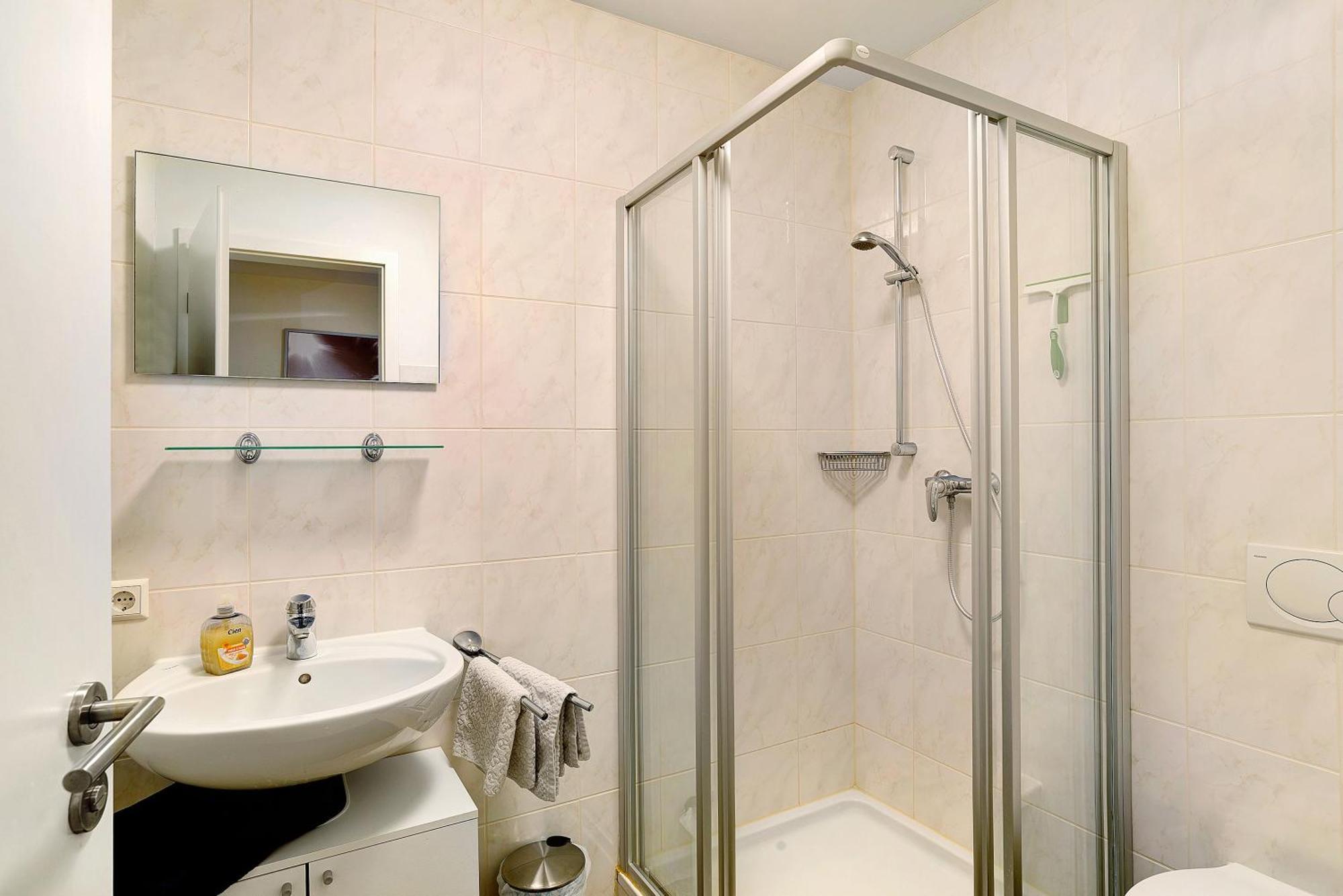 Ferienwohnung Schwarzwaldperle بادن بادن المظهر الخارجي الصورة